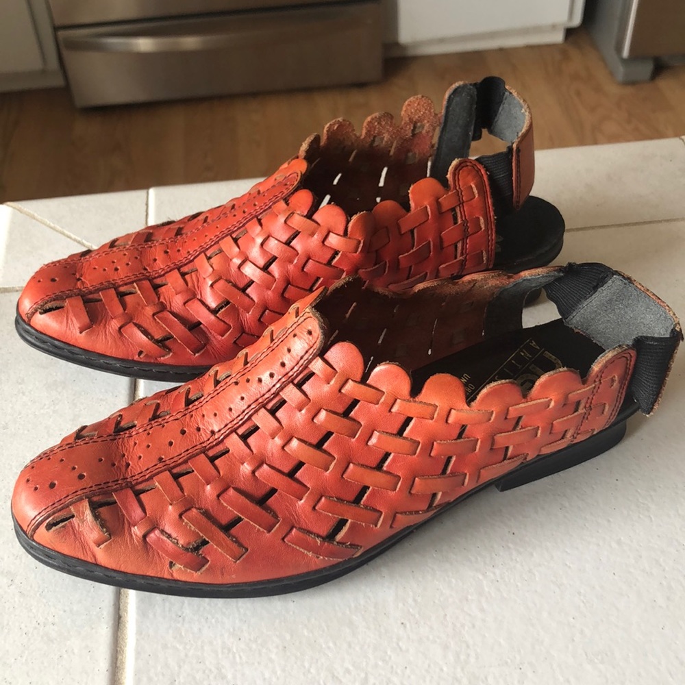 Woman’s Rieker shoes - Picture 3 of 3